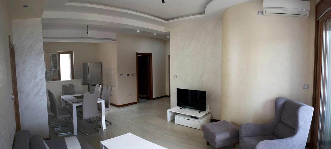 Apartments Admiral Herceg Novi Ngoại thất bức ảnh