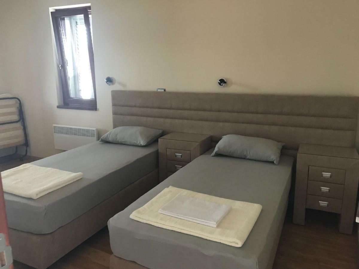 Apartments Admiral Herceg Novi Ngoại thất bức ảnh